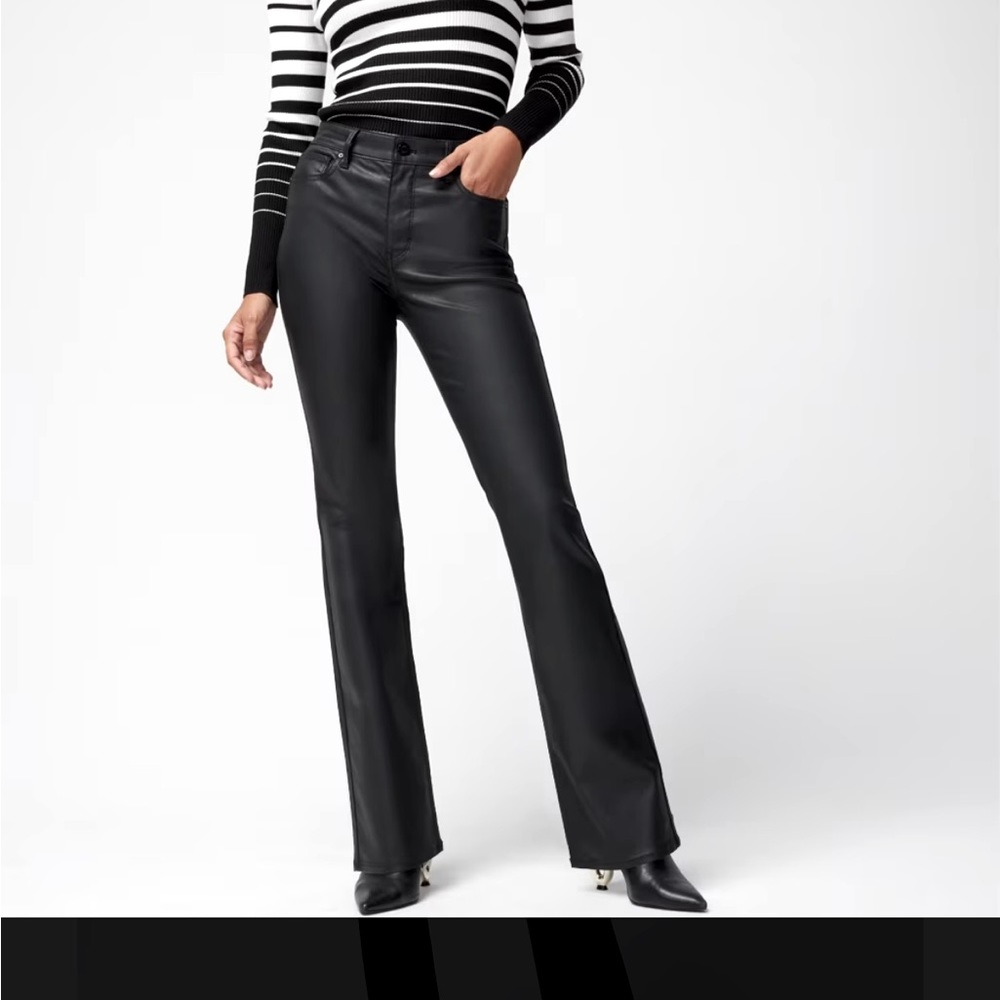 Sz 2 White House Black Market NWT High Rise Boot Cut Jeans! 🌼